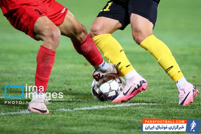 ثبت‌نام تاج و کفاشیان در انتخابات فدراسیون فوتبال در روز چشم گل‌محمدی به مهاجم استقلال