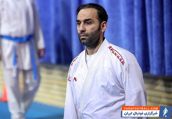 ثبت‌نام تاج و کفاشیان در انتخابات فدراسیون فوتبال در روز چشم گل‌محمدی به مهاجم استقلال