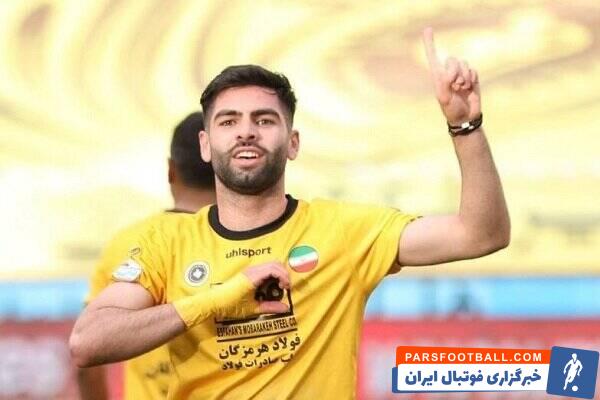 پروژه بازگشت ستاره‌های استقلال و پرسپولیس به اصفهان کلید خورد