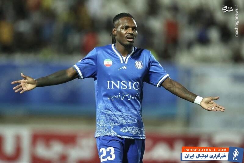 بلاتکلیفی محض سرخپوشان در بازار نقل و انتقالات/ وضعیت بحرانی پرسپولیس در آستانه رسیدن به تونل وحشت