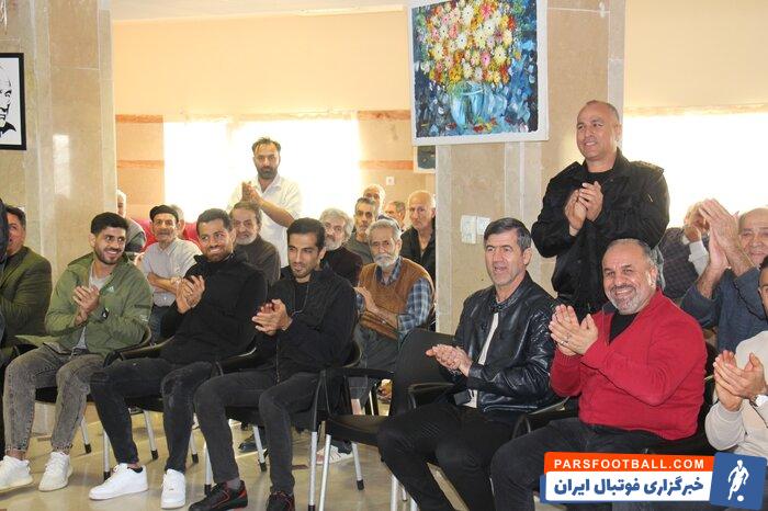حضور کادر فنی و بازیکنان پرسپولیس در آسایشگاه خیریه کهریزک کرج