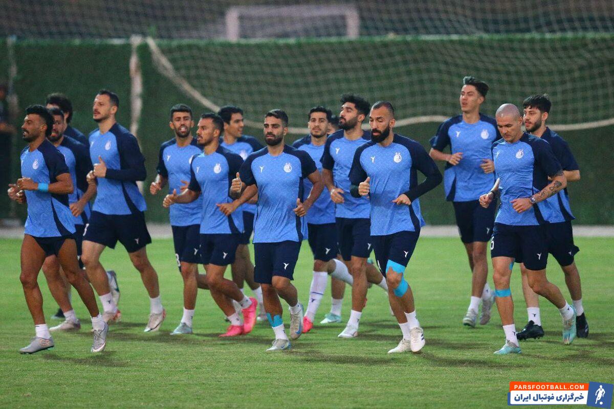 معمای ماشاریپوف؛ چرا ستاره آبی ها در اردوی کیش، هیچ کاری نکرد؟/ اختلاف مالی یا آسیب دیدگی ناگهانی!