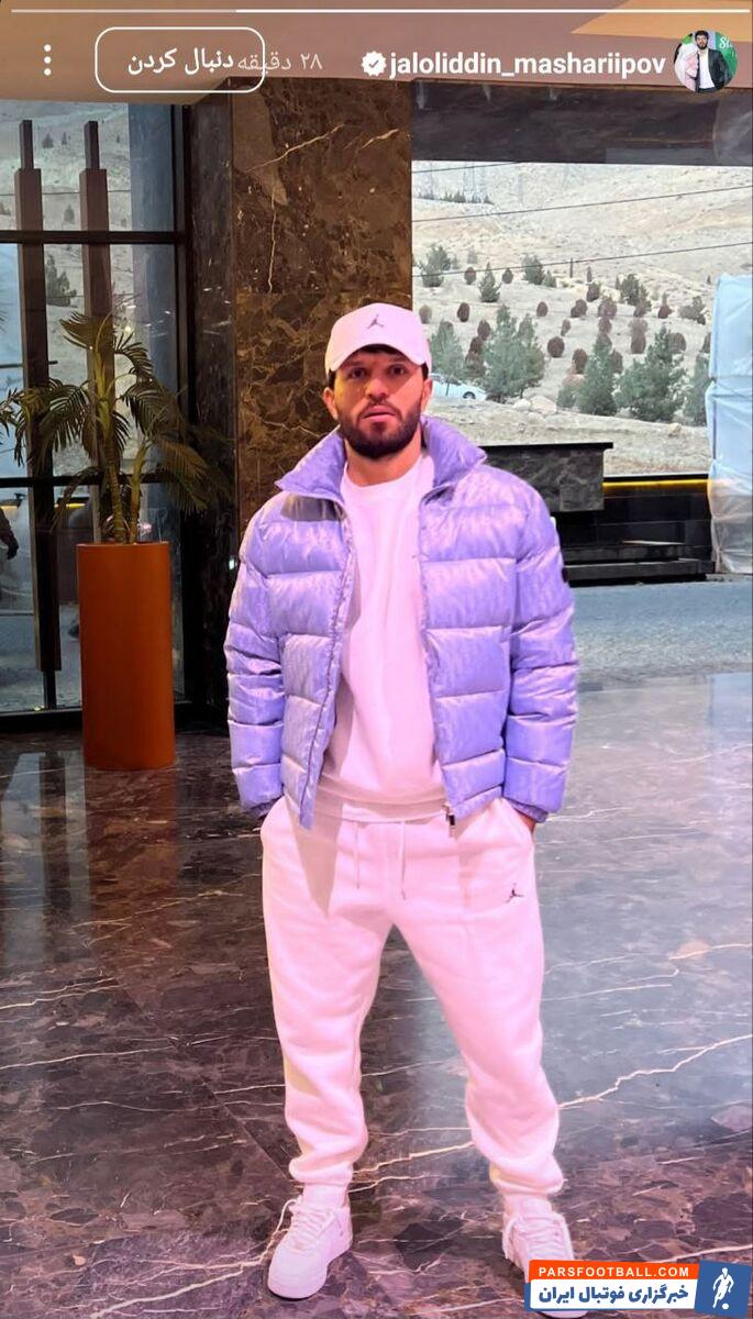 تیپ خاص و زمستانی ستاره استقلال+ عکس