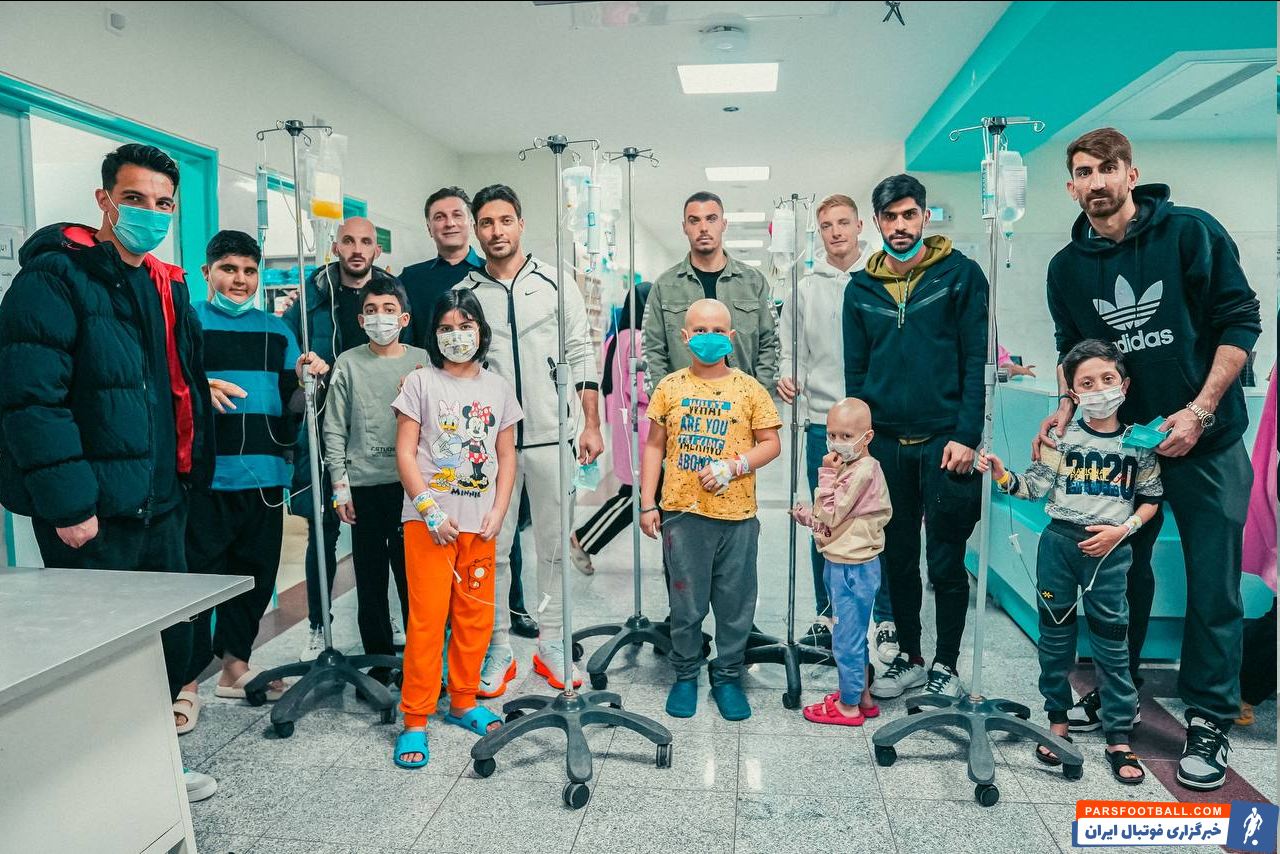 عکس| حرکت ارزشمند تراکتوری‌ها/ برآورده کردن آرزوی کودکان سرطانی