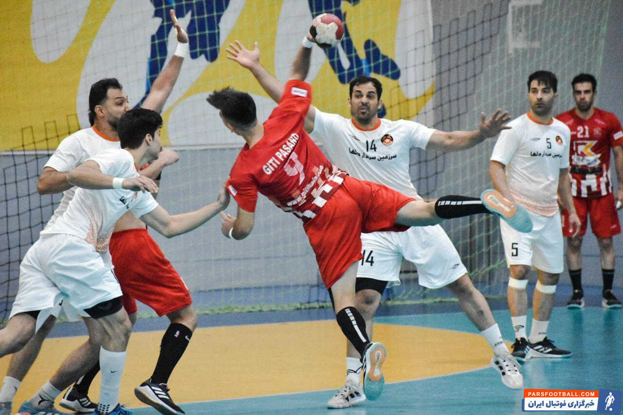 هندبال نصف جهان در ایستگاه نخست نیم فصل دوم + فیلم