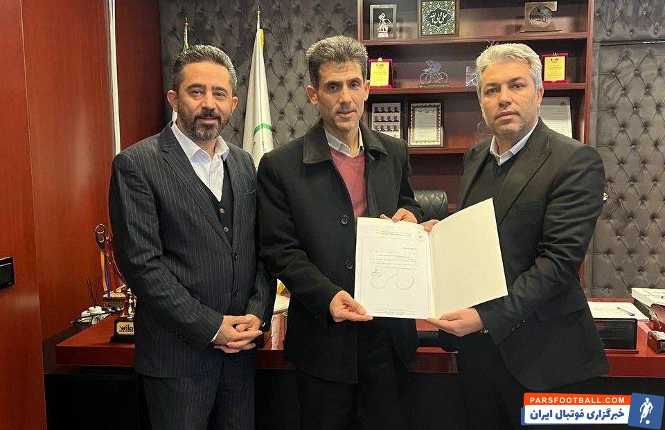 عکس| اسطوره ایران و آسیا در کنار تیم ملی