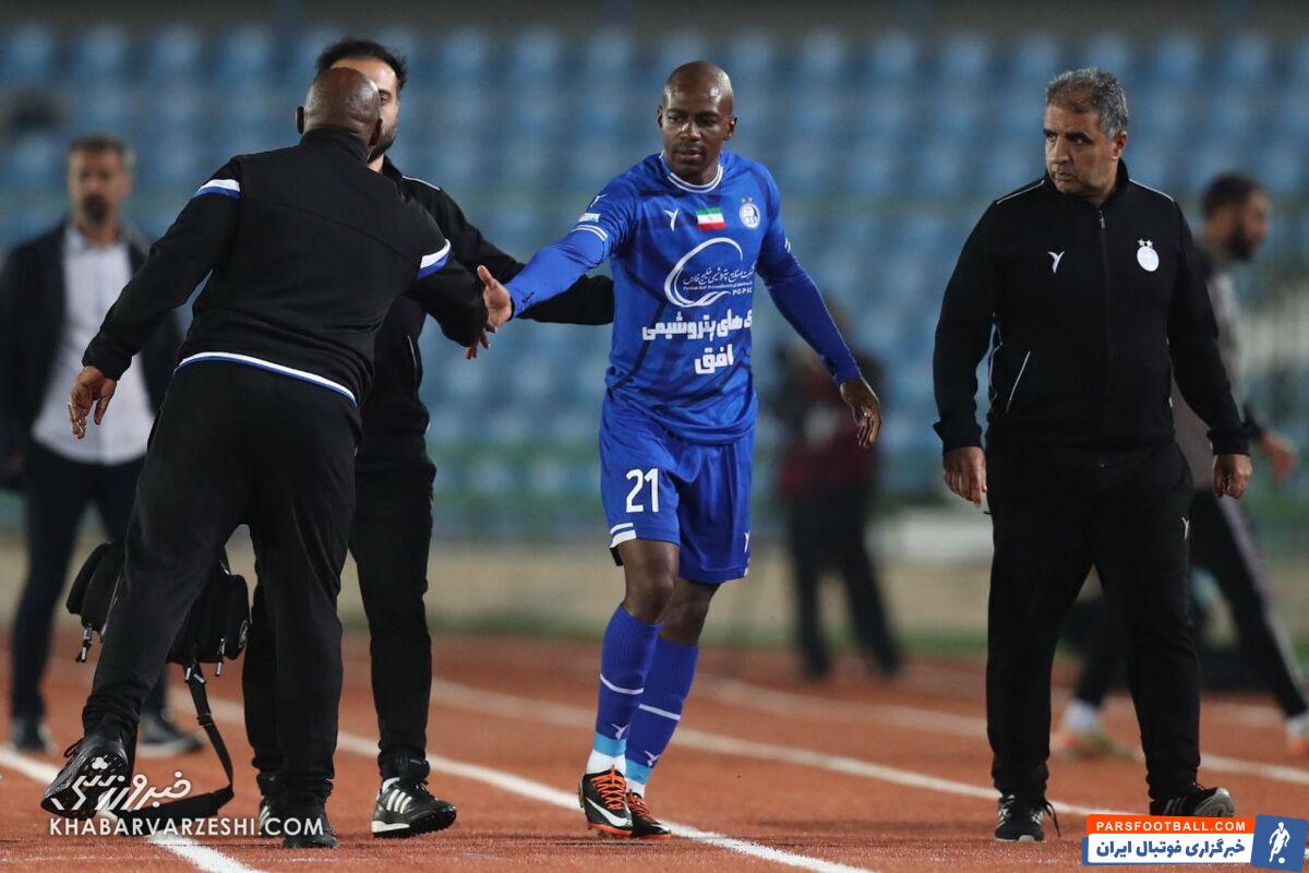 وضعیت امروز استقلال به خاطر لجبازی یک نفر است/ حمله هواداران به مقصران این نتایج دلیل دارد/ کاسه صبر مردم لبریز شده است