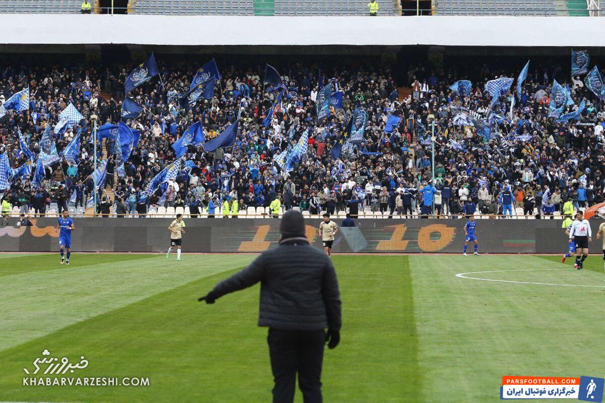 وضعیت امروز استقلال به خاطر لجبازی یک نفر است/ حمله هواداران به مقصران این نتایج دلیل دارد/ کاسه صبر مردم لبریز شده است