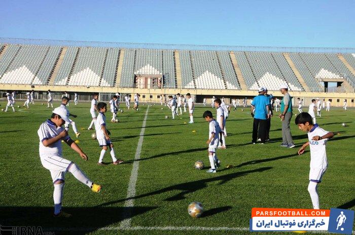 روشن: نظری‌جویباری اشتباهات گذشته را تکرار نکند/ بی‌اخلاقی‌ فوتبال درد کهنه است