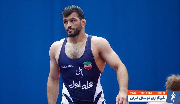 بیا و همدمِ جامِ جهاننما میباش