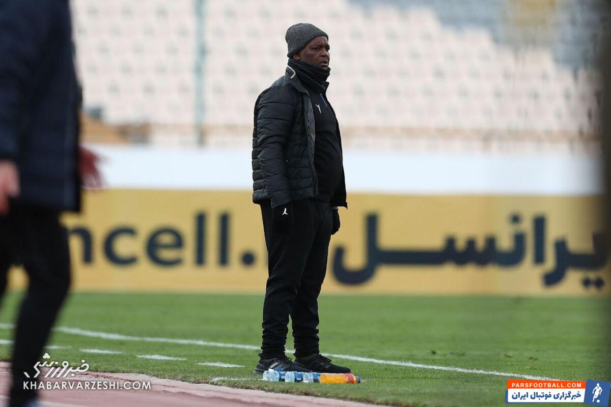 این استقلال ما نیست/ موسیمانه چکار کند که اخراجش کنید؟ / این همه ضعف از کجا روی سر تیم آوار شد/ چرا پول استقلال را دور ریختید؟