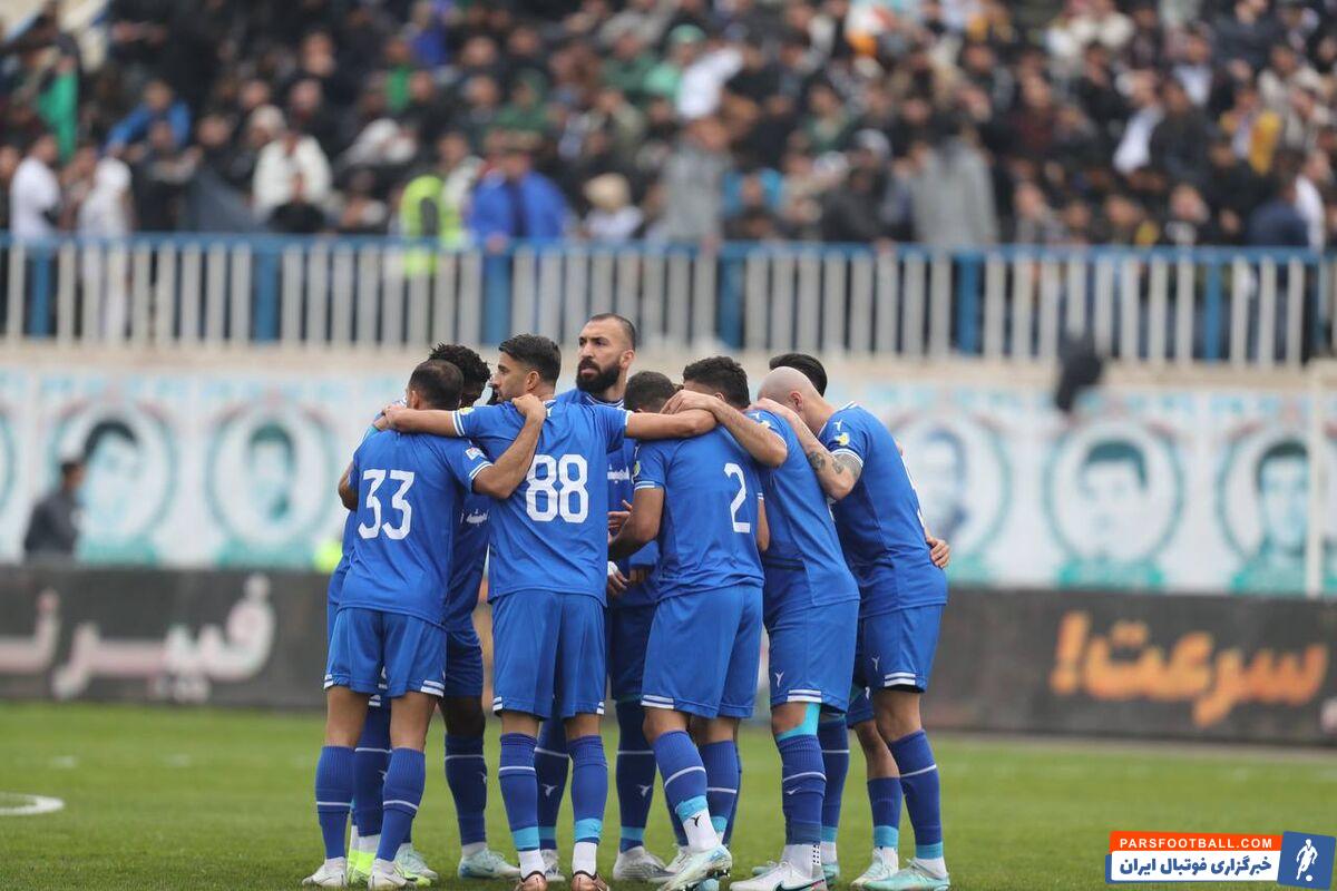 آفریقا کجاست که سرمربی صادر کند؟/ موسیمانه دندان ما را شمرد و زخم زد و رفت/ لباس استقلال به تن این آقا گشاد بود