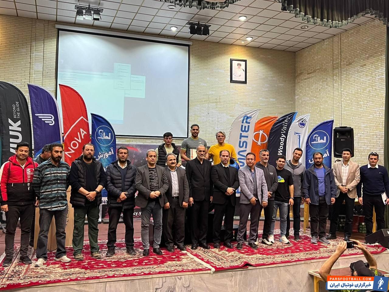 عکس | معرفی برترین‌های مسابقات پاراگلایدر آزاد کشور در یزد