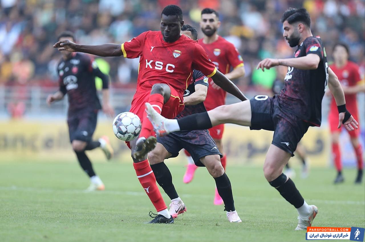توقف پرسپولیسِ کارتال مقابل گل‌محمدی در اهواز/ همه چیز به نفع سپاهان و تراکتور