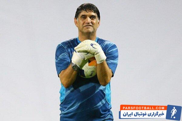 بهزاد غلامپور مربی دروازه‌بان های استقلال از این تیم جدا شد