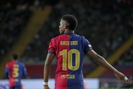 فاتی ؛ آنسو فاتی خارج از لیست بارسلونا در دیدار برابر رئال بتیس