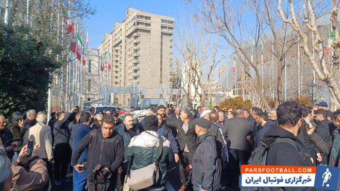 به خطر افتادن صعود استقلال در روز افشای پشتپرده تقابل دبیر و دایی