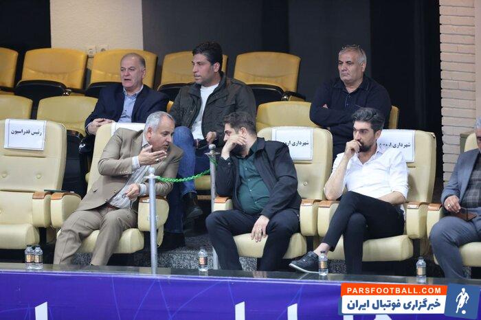 بدهی ۴۰۰ میلیونی بلای جان تیم والیبال شهرداری ارومیه‌؛ تقوی وساطت کرد