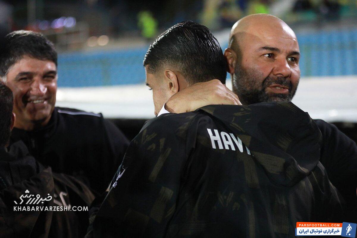 خداحافظی بختیاری زاده تحت فشار و علی رغم میل باطنی بوده؛ تلاش میکنیم او تا بازی مرگ و زندگی سرمربی بماند!