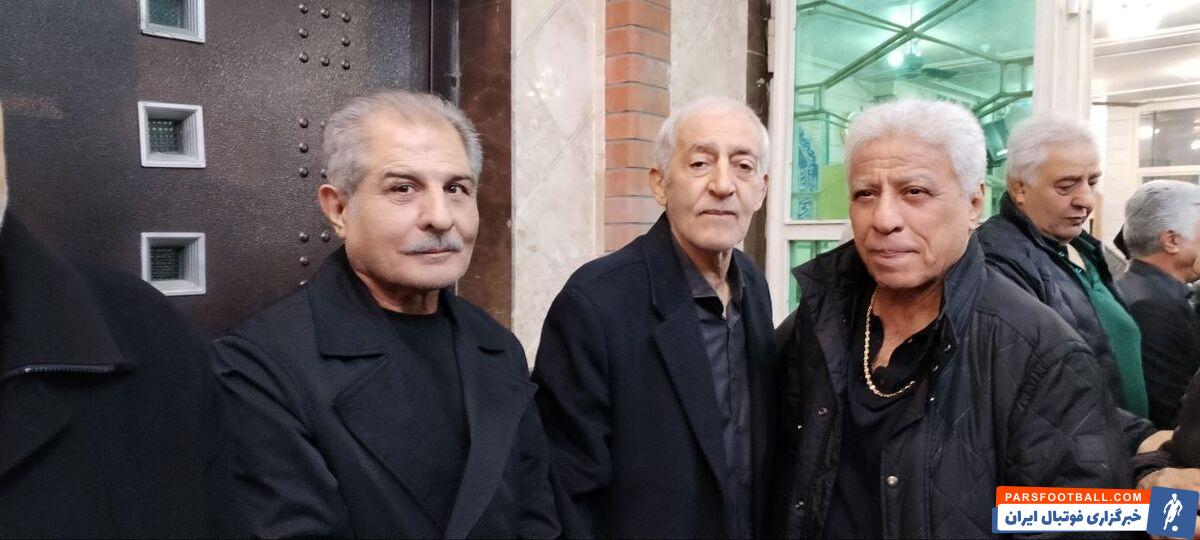 علی دایی در آغوش محمد دادکان + عکس