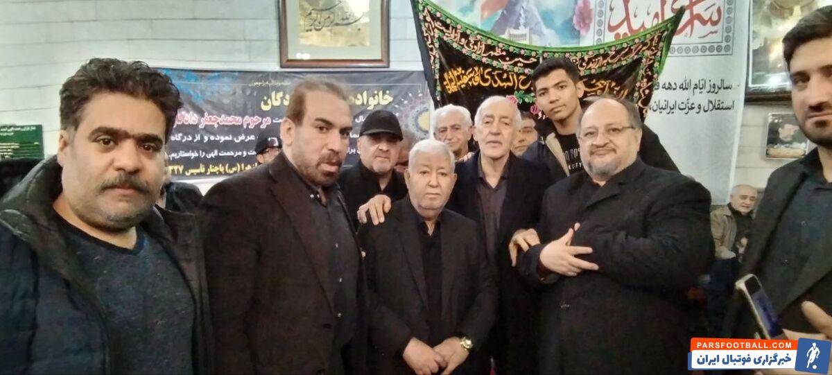 علی دایی در آغوش محمد دادکان + عکس