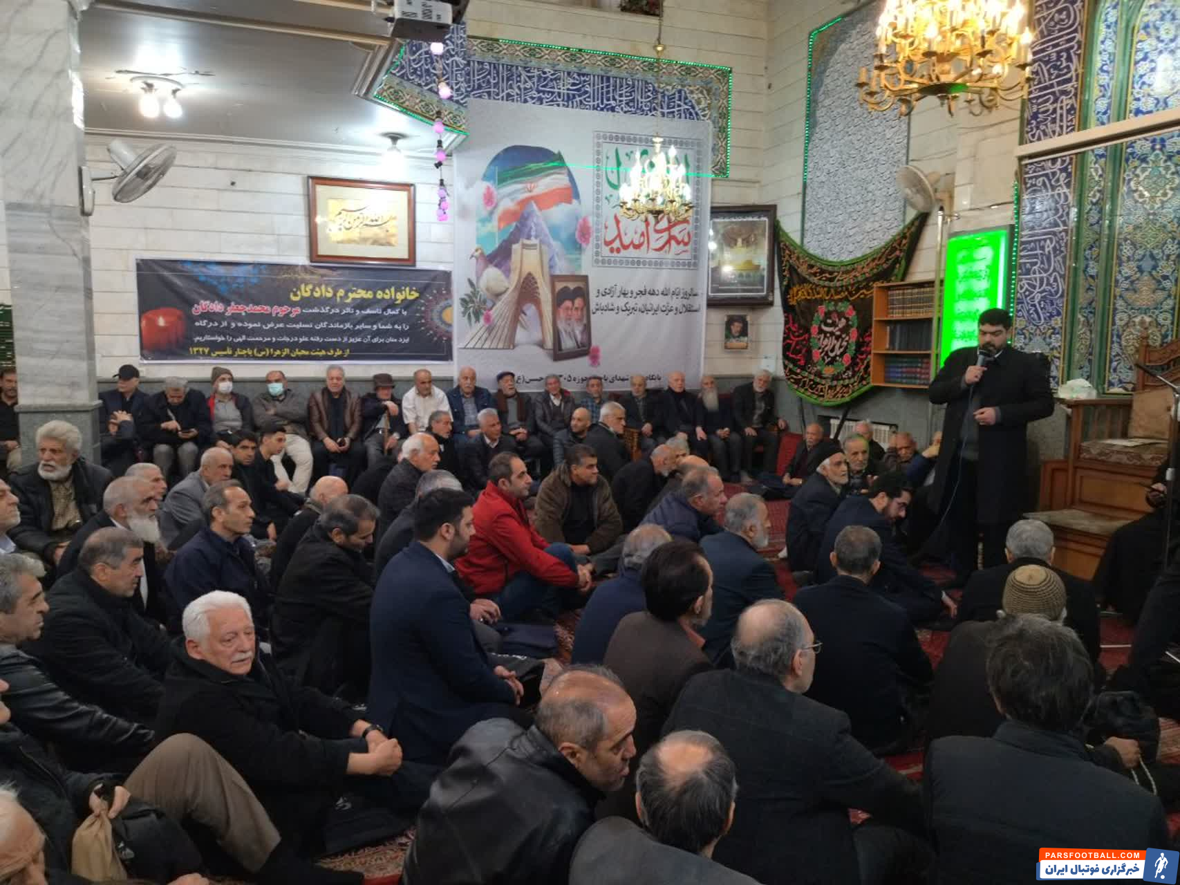 حضور علی پروین و فوتبالیست ها در مراسم بزرگداشت برادر محمددادکان