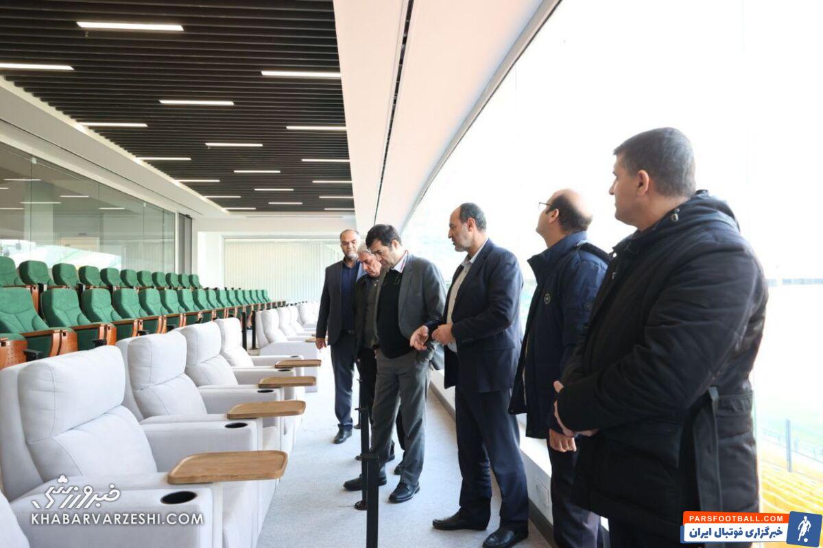 حضور وزیر ورزش و جوانان در استادیوم آزادی +فیلم و عکس