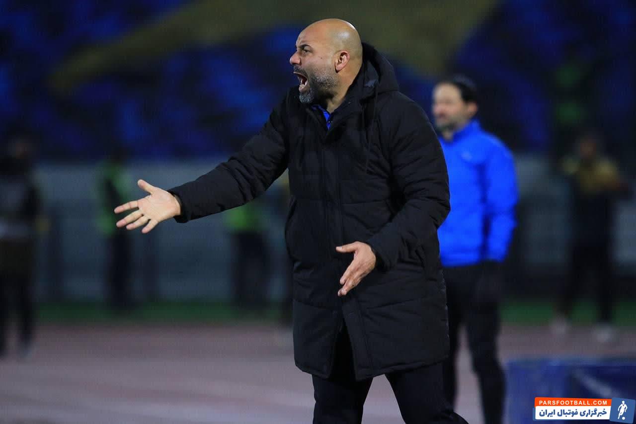 کلیپ ازدحام هواداران استقلال برای ورود به ورزشگاه آزادی با رد کردن فنس ها