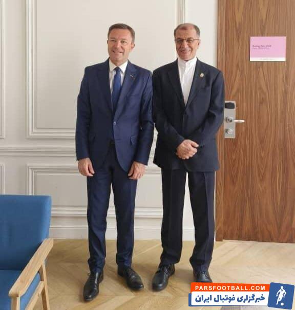 دیدار خسروی‌وفا با رئیس کمیته المپیک فرانسه/ تحویل تقدیرنامه مکرون از هدیه هنرمند ایرانی