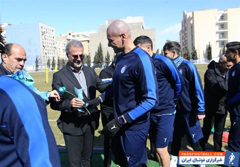 علی نظری جویباری مدیرعامل استقلال : برد دربی را به هواداران هدیه بدهید