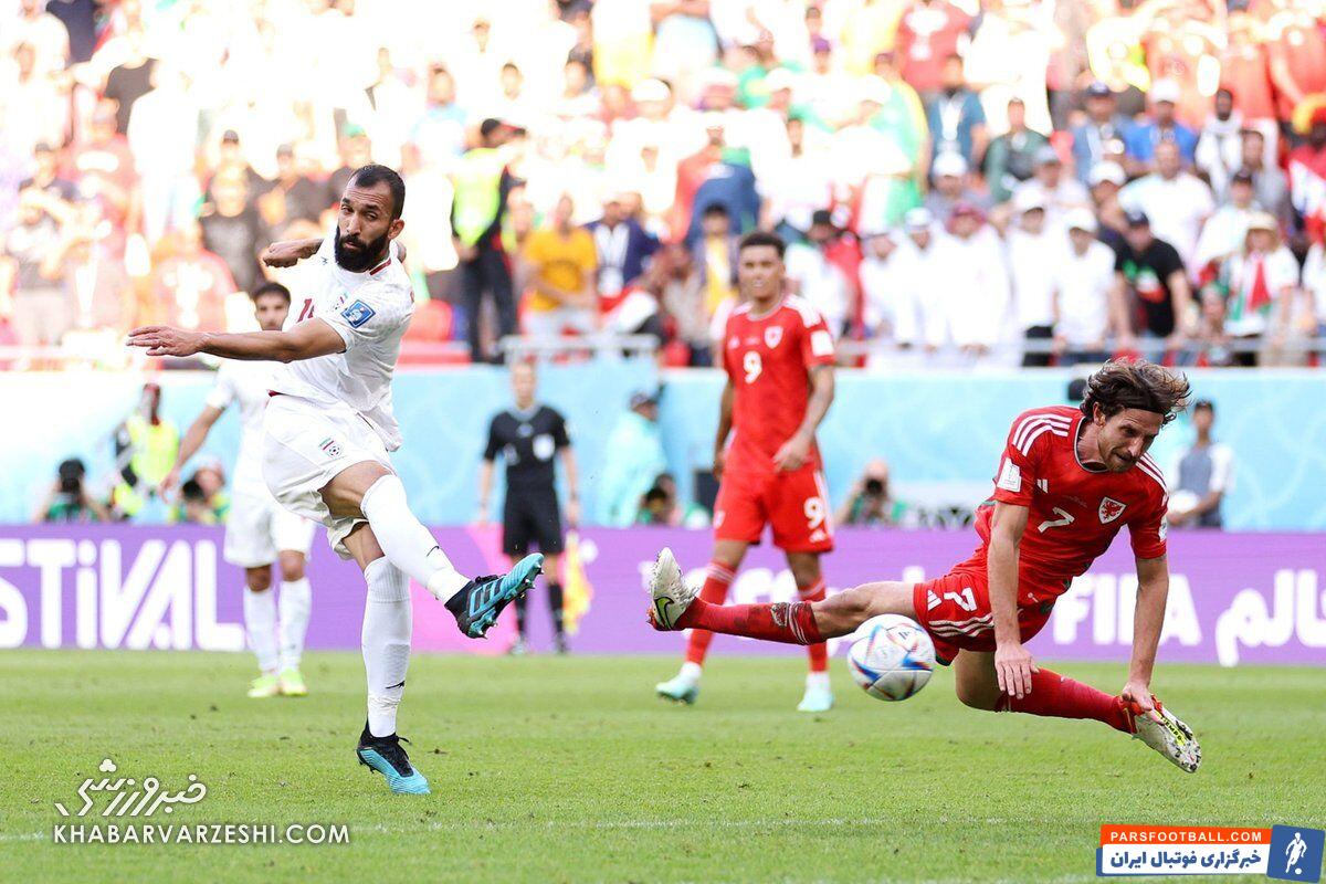 خاطره بی‌نظیر چشمی و رضاییان از ورزشگاه الریان/ وقتی ستاره‌های استقلال ایران را به پرواز درآوردند +عکس