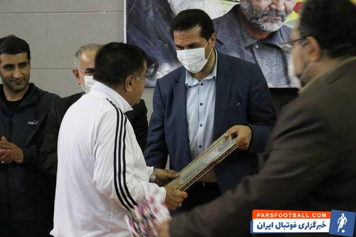 مدیرعامل برق منطقه ای فارس:‌ چراغ تیم فوتبال برق شیراز دوباره روشن می‌شود +فیلم