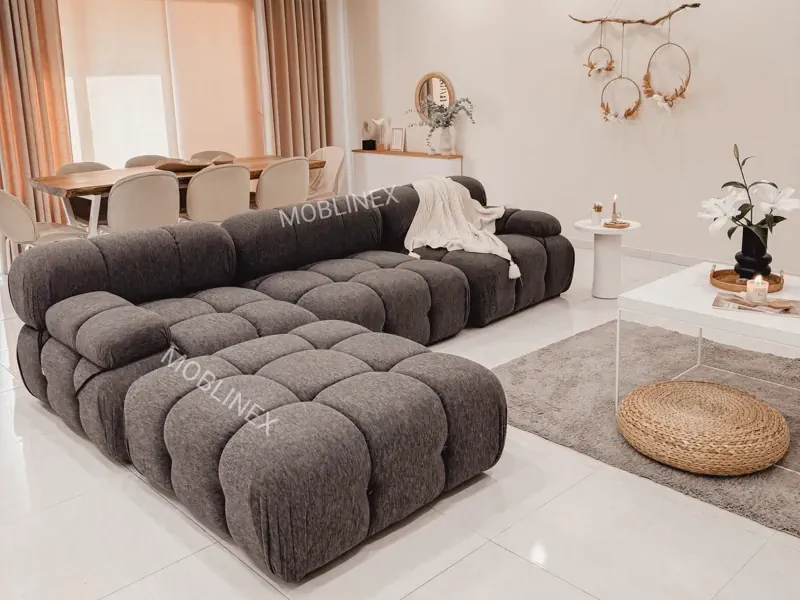 بهترین یار کمکی برای تماشای فوتبال؟ یک مبل راحتی ارزان و راحت!