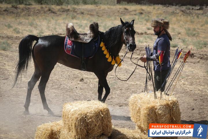کمان‌گیری روی اسب؛ هنری به قدمت تاریخ