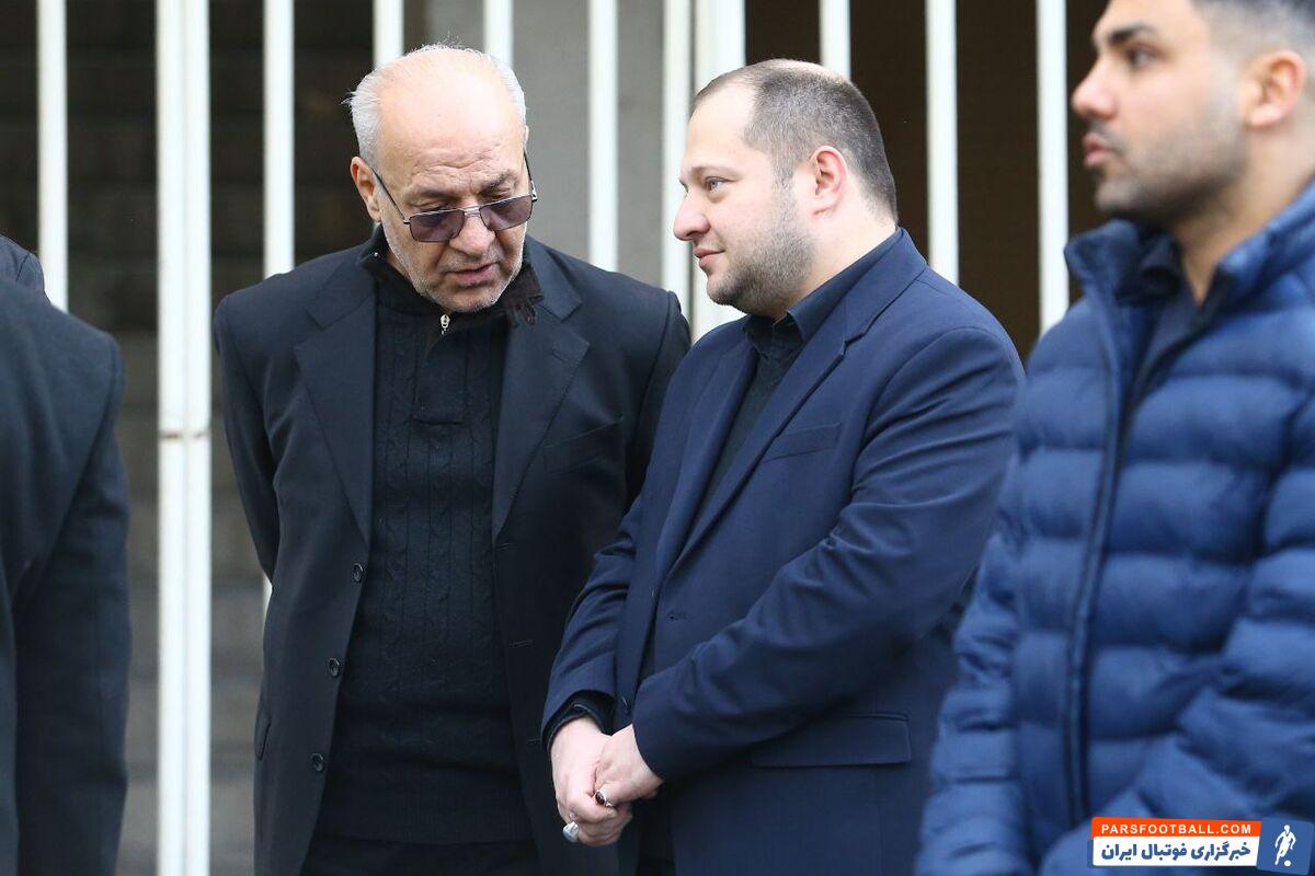 قهرمان آبی آسیا دور افتخار زد و رفت + عکس