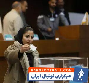حضور مدیرعامل و سرمربی زنان پرسپولیس در انتخابات هیات فوتبال + عکس
