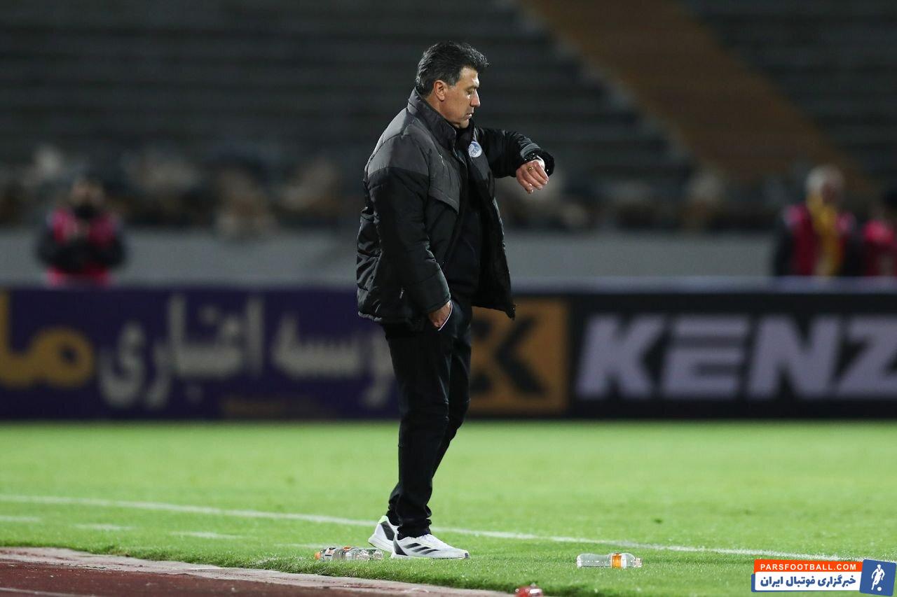 استقلال،گذر موقت مربیان!