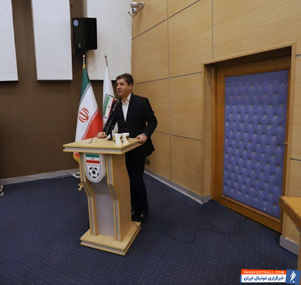 ممبینی: به داوران‌ اعتماد داریم/ اشتباه با وجود VAR قابل قبول نیست