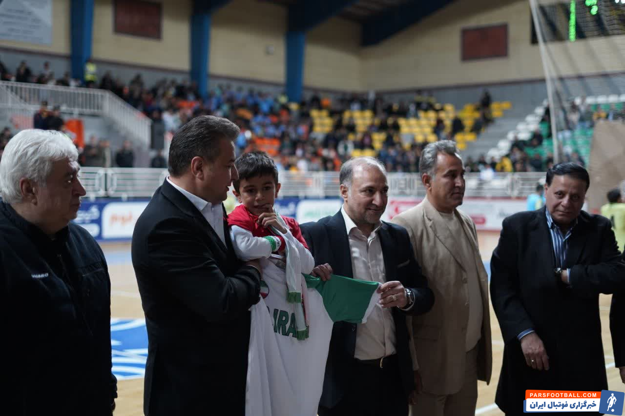 گیتی پسند با پیروزی بر ایرالکو اراک جشن قهرمانی گرفت