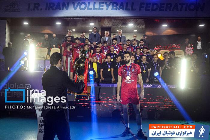 پیش به سوی دربی ۱۰۵ در روز حاشیهسازی ملیپوش والیبال