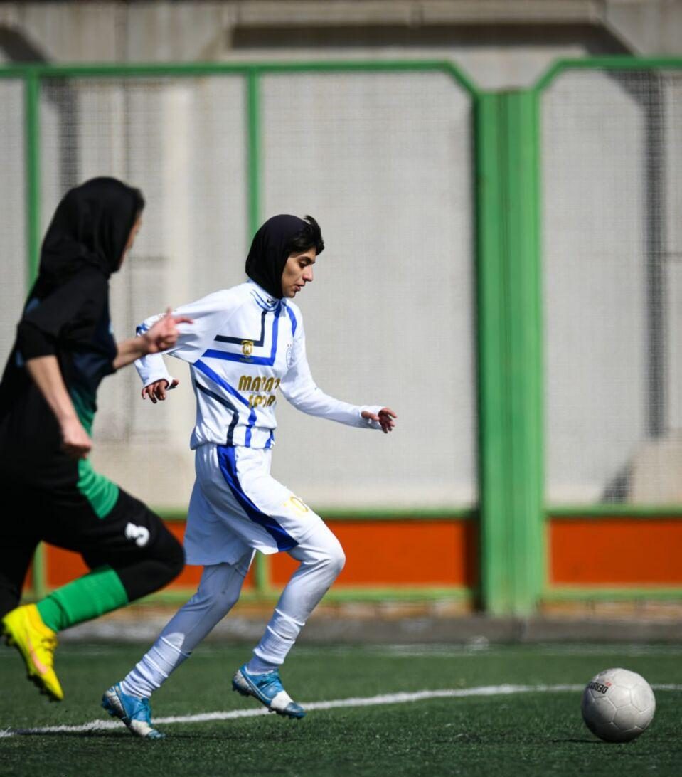 گزارش تصویری پیروزی زنان استقلال مقابل ذوب آهن با نتیجه سه بر صفر