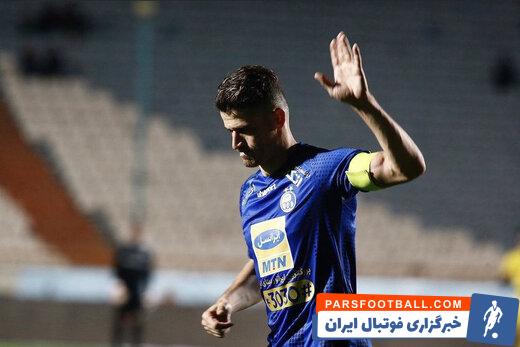 وریا غفوری کاپیتان پیشین استقلال حضور در کادرفنی این تیم را تکذیب کرد