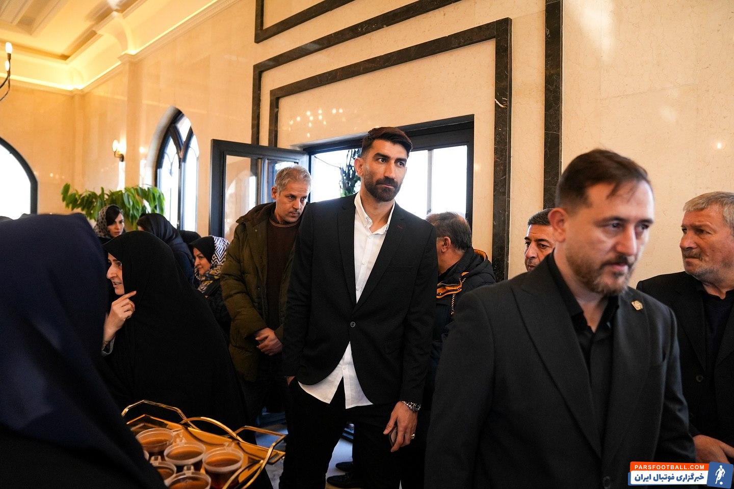 بازیکنان تراکتور در مراسم سالگرد همسر مدیرعامل این تیم حضور پیدا کردند