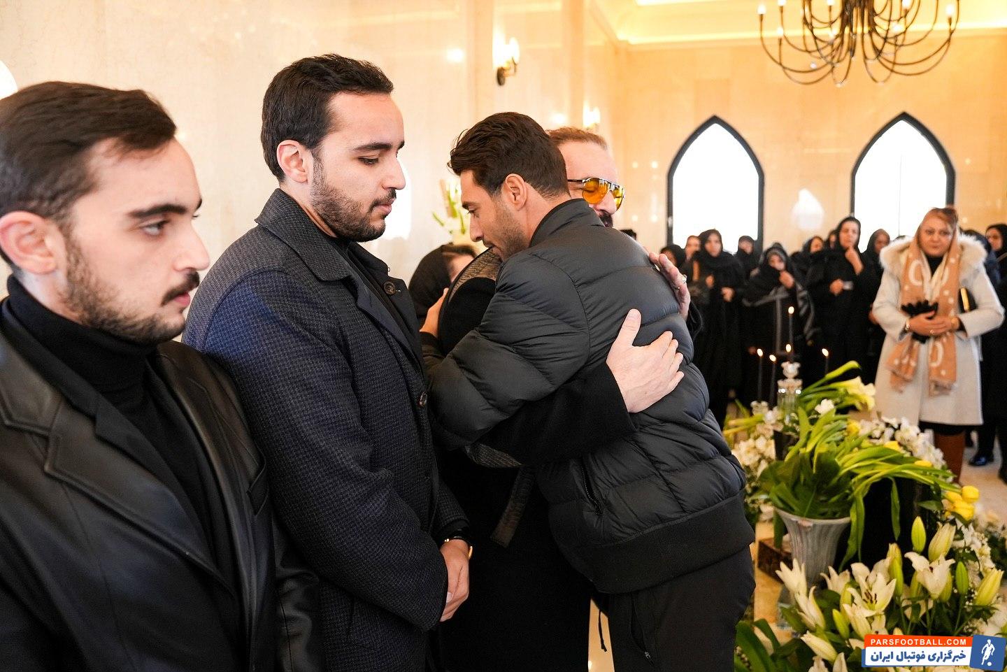 بازیکنان تراکتور در مراسم سالگرد همسر مدیرعامل این تیم حضور پیدا کردند