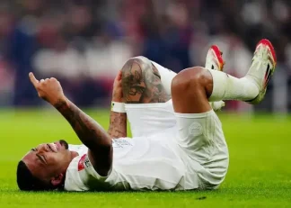 ژسوس ؛ تصویر گابریل ژسوس بازیکن آرسنال بعد از عمل جراحی زانو