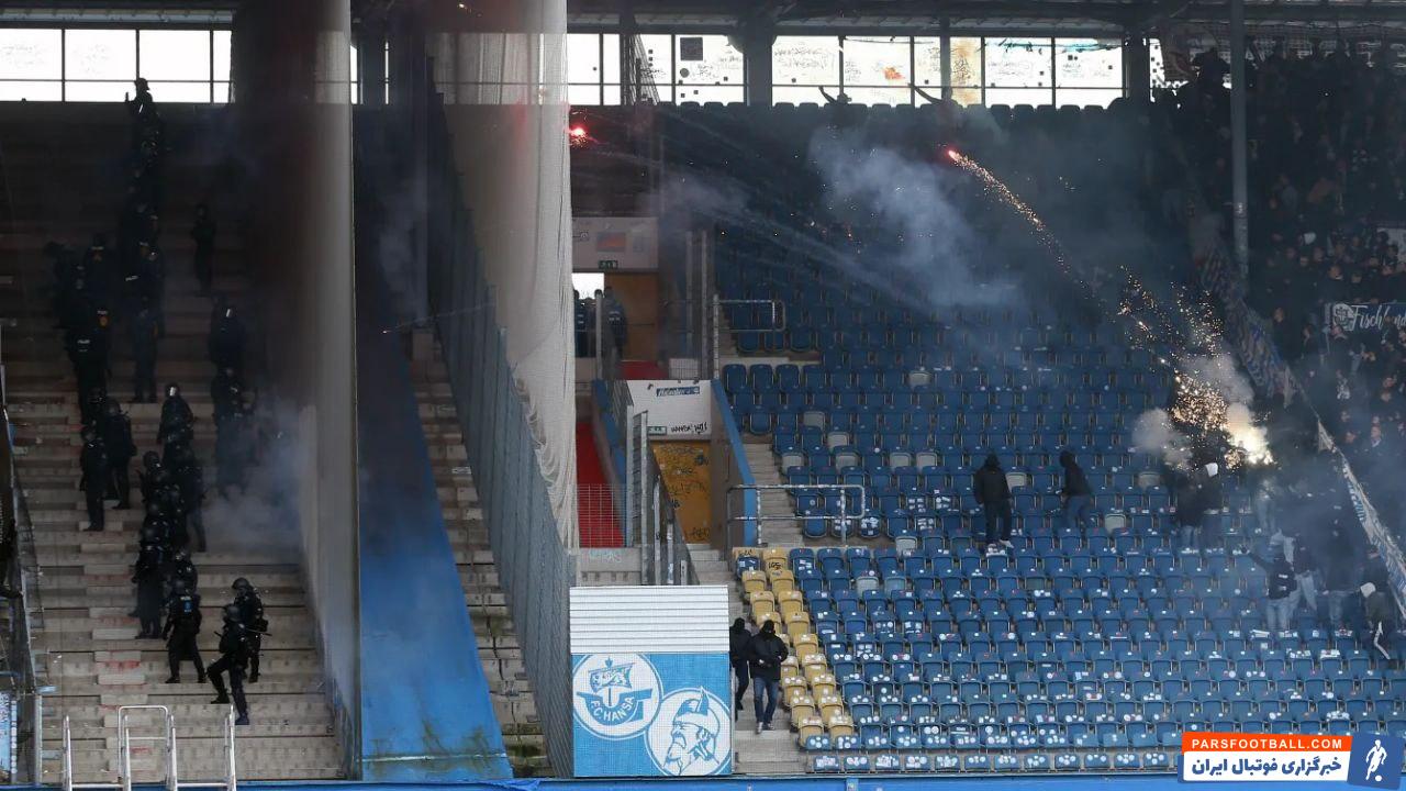 روستوک ؛ درگیری در روی سکو ها در دیدار روستوک و دینامو درسدن