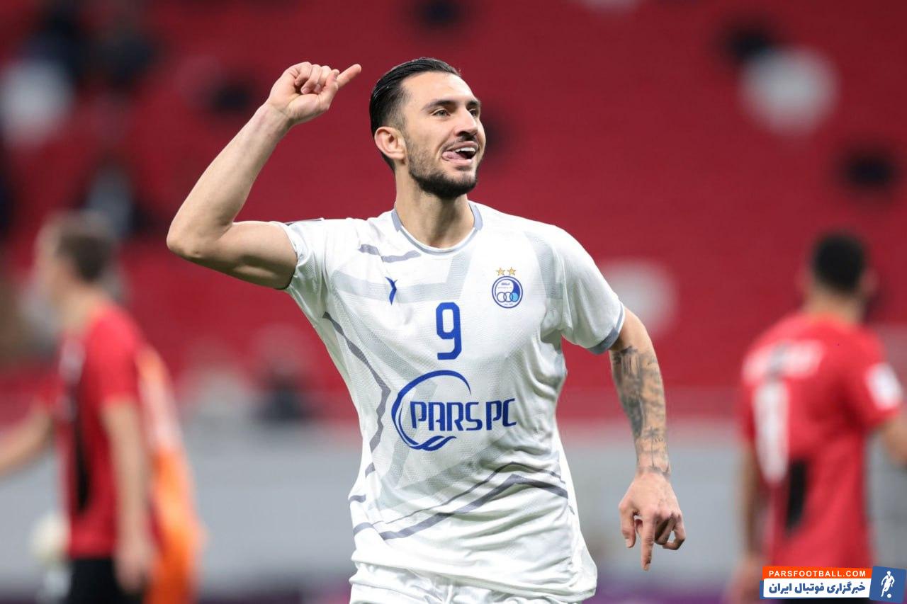 محمدرضا آزادی ستاره استقلال خوشحالی ویژه ای را پس از گلزنی به الریان انجام داد