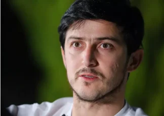 سردار آزمون به برتری استقلال مقابل الریان قطر واکنش نشان داد