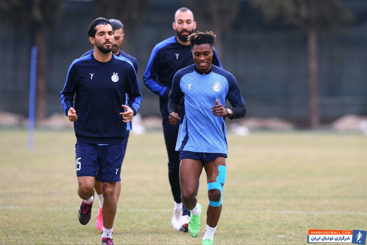 کوجو ؛ حضور کوجو بازیکن مصدوم استقلال در تمرین