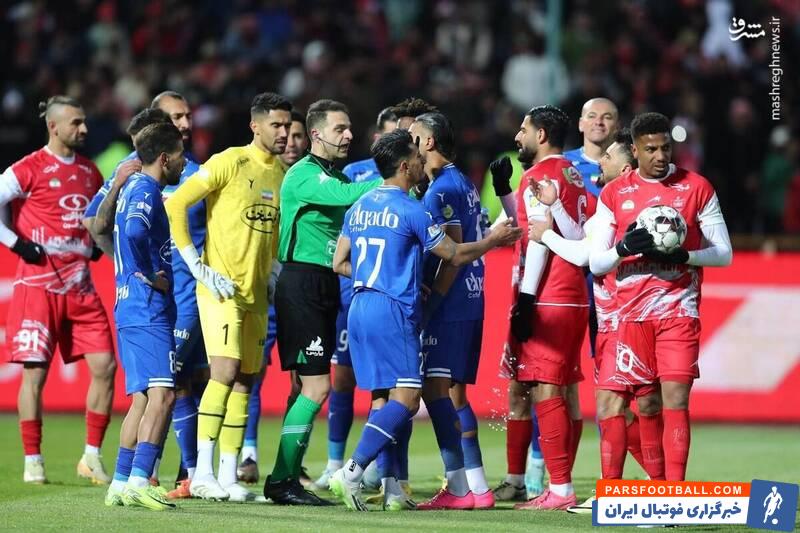 پنالتی مسلم استقلال سوخت/ امیدوارم استقلال دربی را مقابل النصر ببینیم/ ما هنوز هم VAR نداریم و تصور می کنیم داریم
